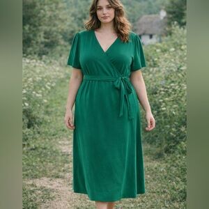 Boden Emerald Green Stretch Wrap Dress NWT 
Size 16L